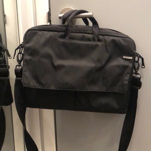 Incase laptop bag